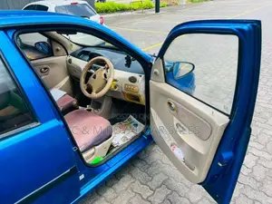 Micro Trend 2011 Car (Used)