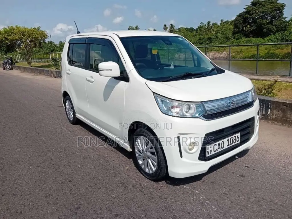 Suzuki Wagon R Stingray 2015 Car (Used)