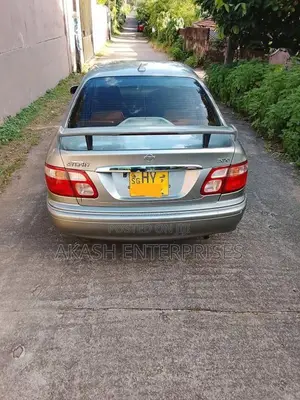 Nissan N16 2000 Car (Used)