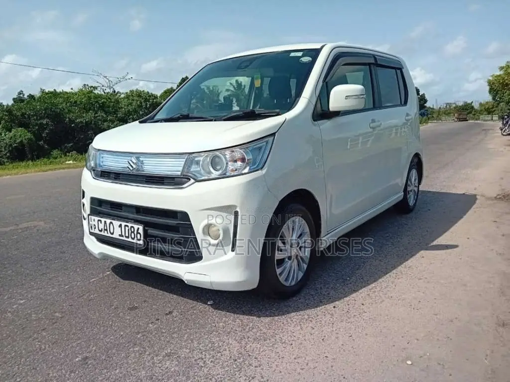 Suzuki Wagon R Stingray 2015 Car (Used)