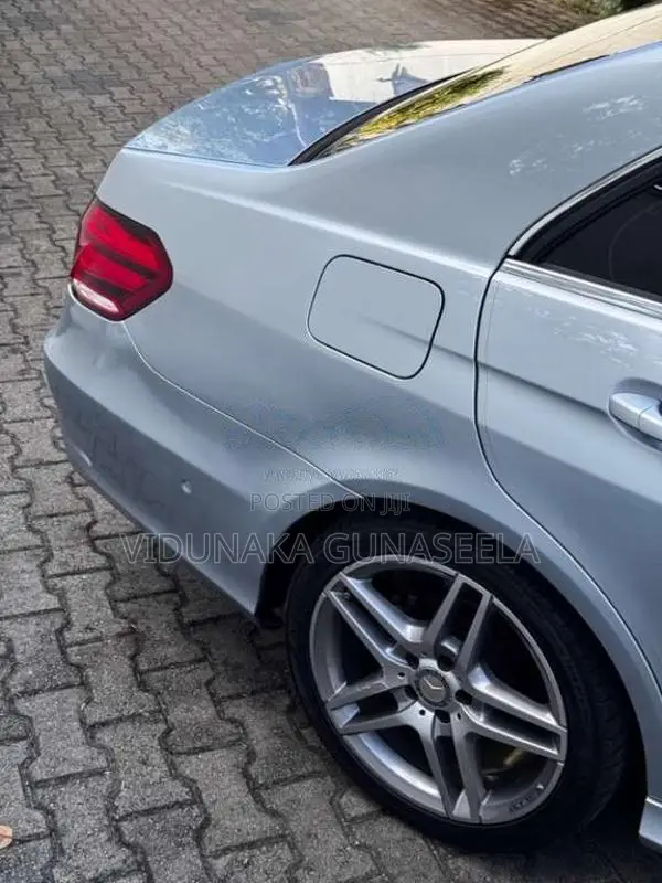 Mercedes-Benz E250 2013 Car (Used)