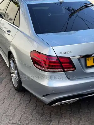 Mercedes-Benz E250 2013 Car (Used)