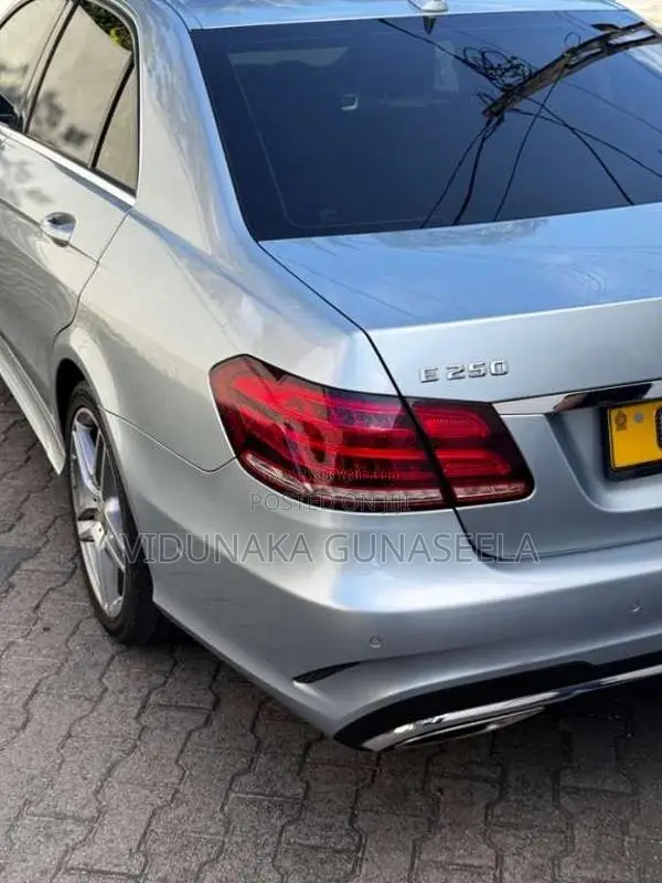 Mercedes-Benz E250 2013 Car (Used)