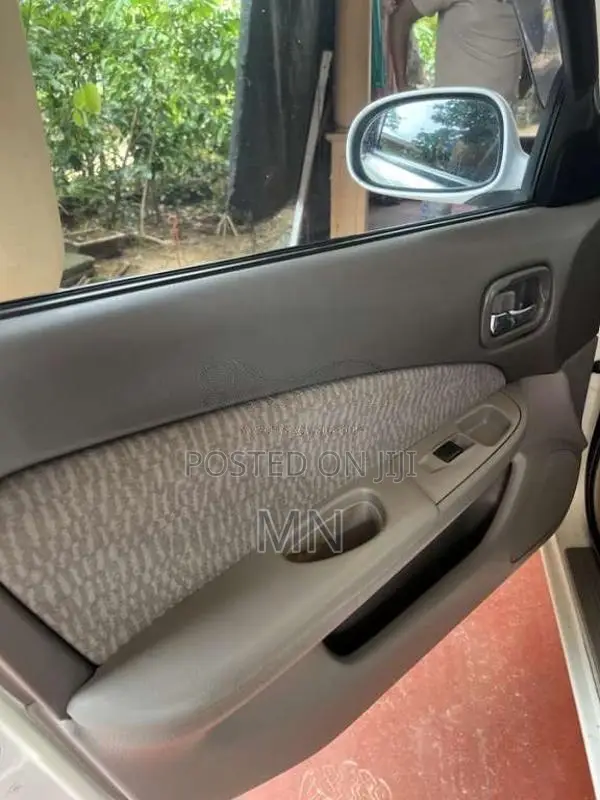 Nissan FB15 2001 Car (Used)