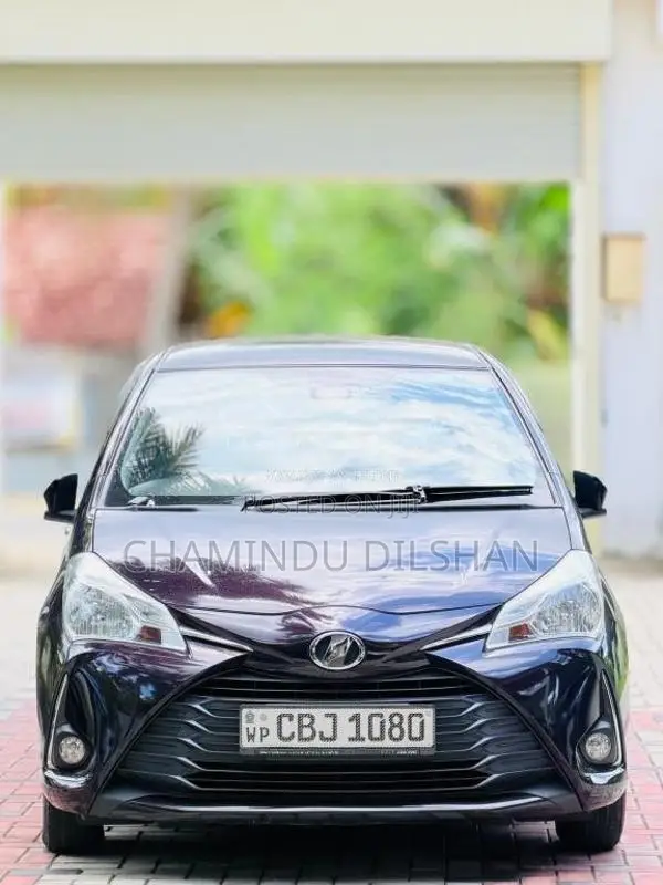 Toyota Vitz Edition 2 2018 Car (Used)