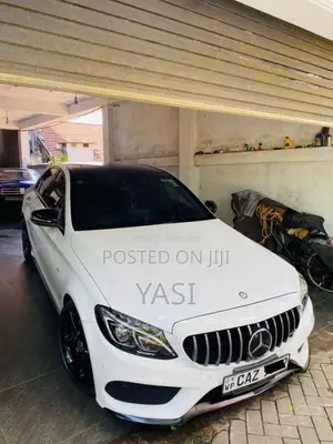 Mercedes-Benz C180 Special Night Edition 2015 Car (Used)