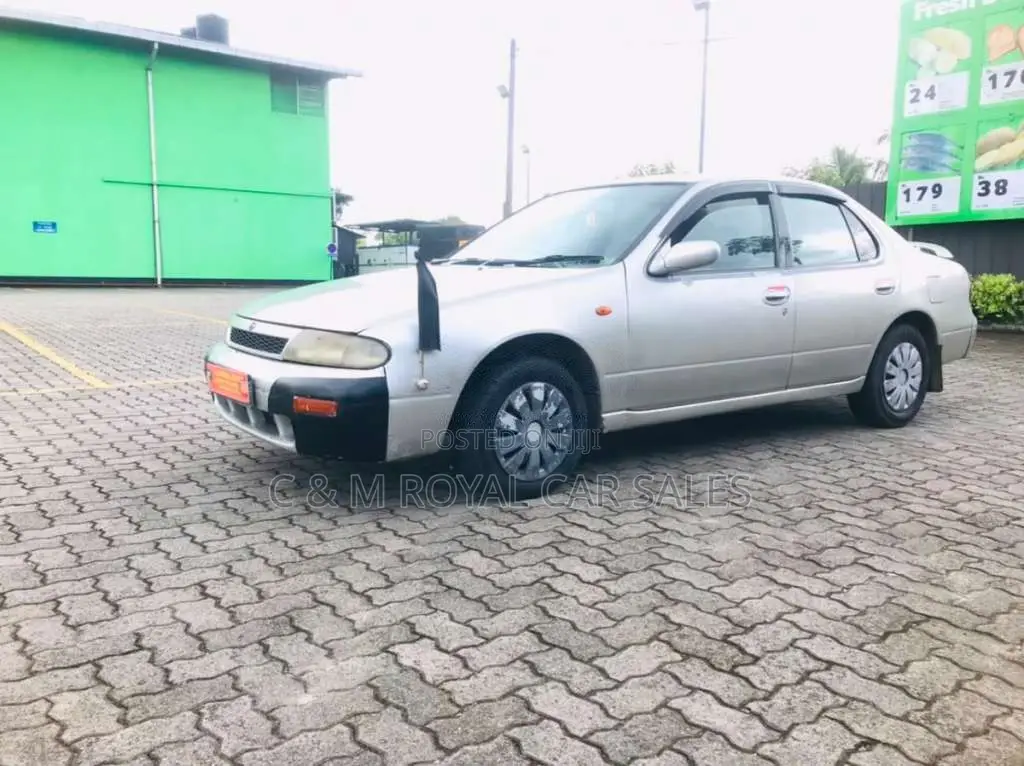 Nissan Bluebird 1994 Car (Used)