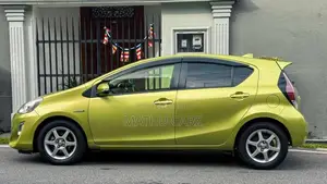 Toyota Aqua L S GRADE 2015 Car (Used)