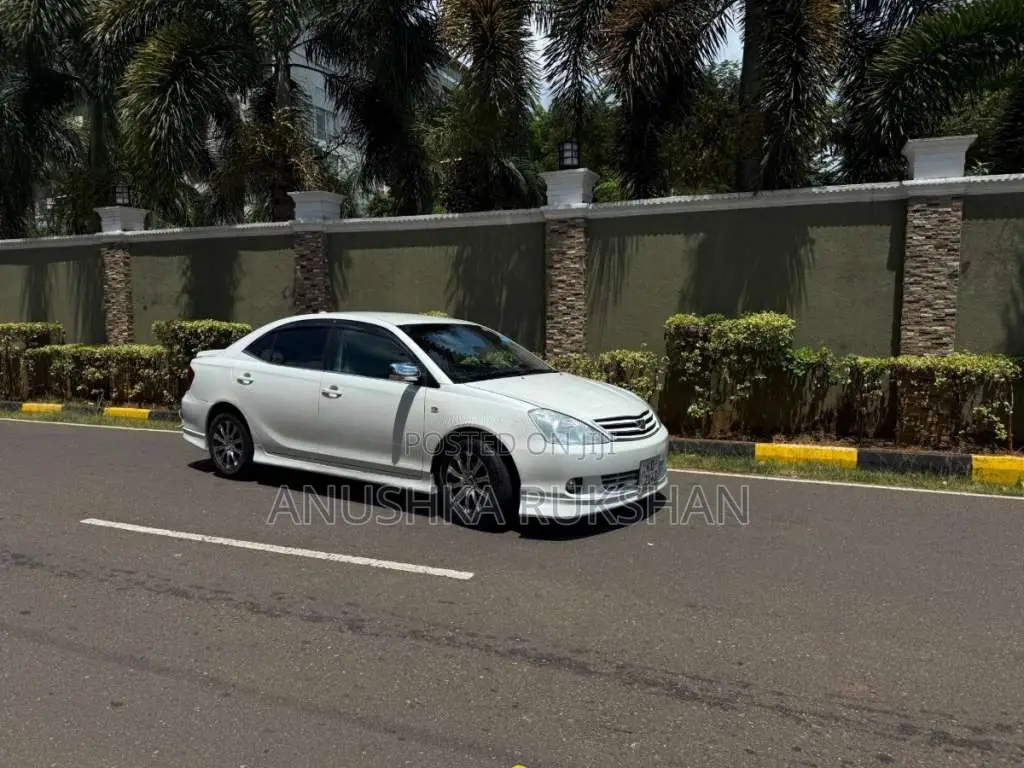 Toyota Allion 2002 Car (Used)