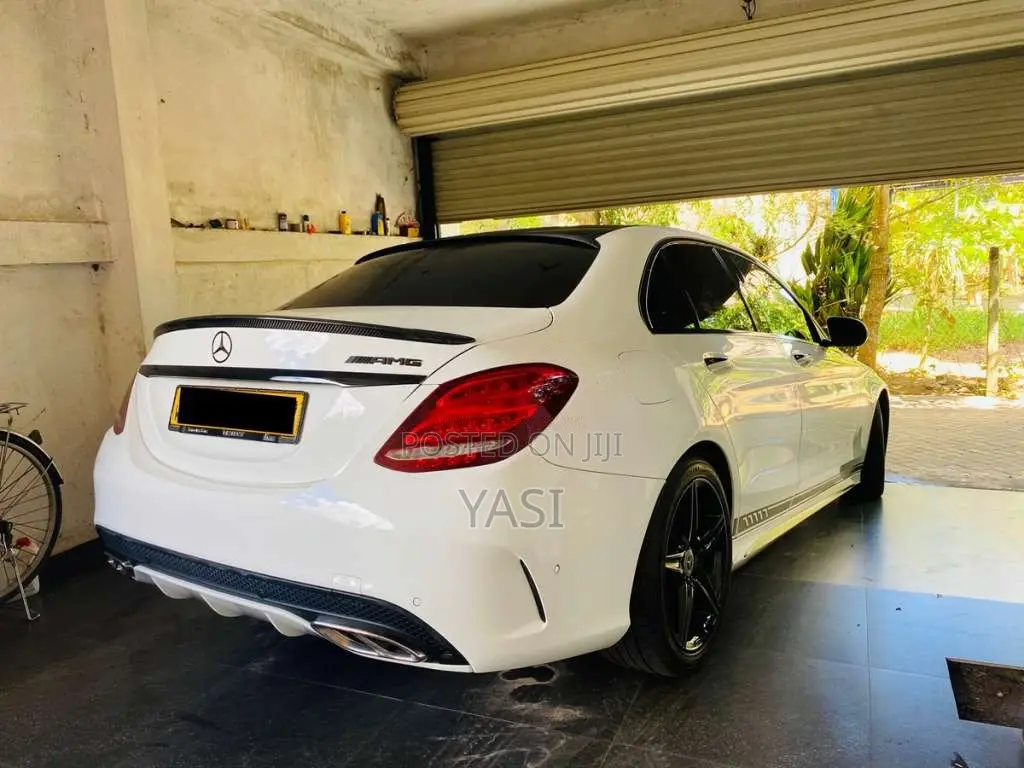 Mercedes-Benz C180 Special Night Edition 2015 Car (Used)