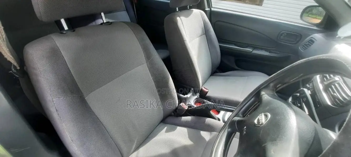 Nissan Wingroad 2005 Car (Used)