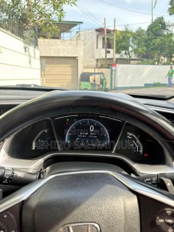 Honda Civic Sedan Techpack 2019 Car (Used)