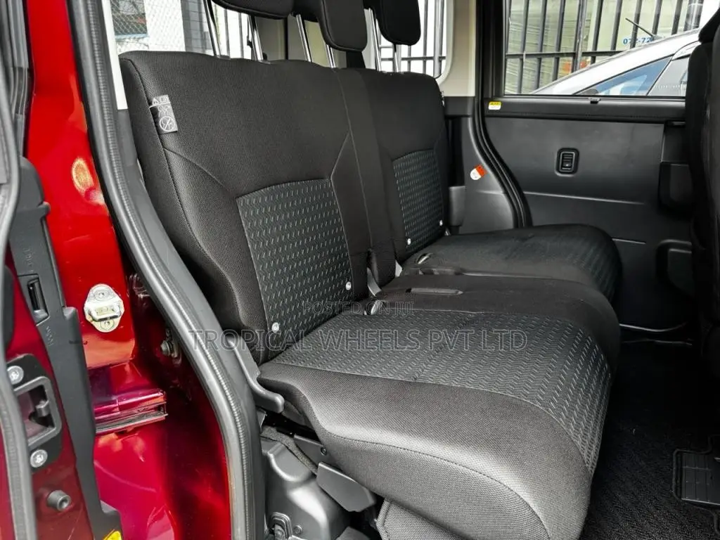 Toyota CUSTOM G 2023 Car Unregistered (Recondition)