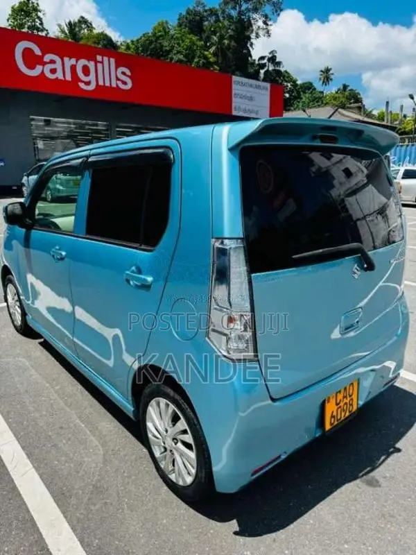 Suzuki Wagon R FZ 2014 Car (Used)