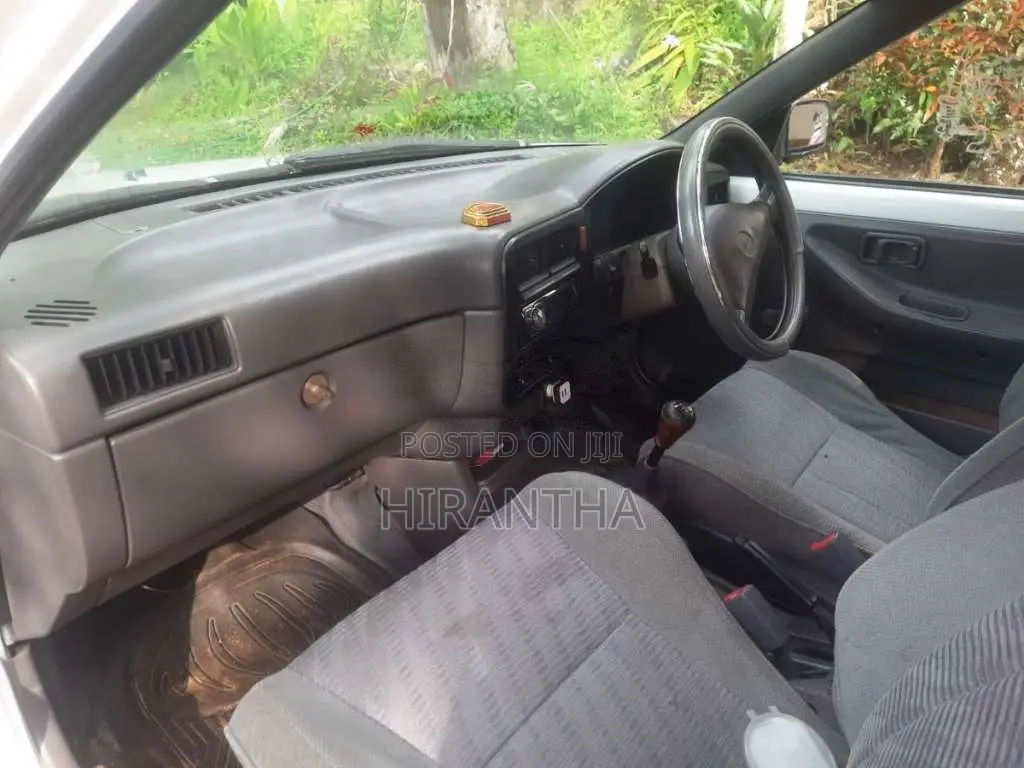 Nissan AD Wagon 1993 Car (Used)