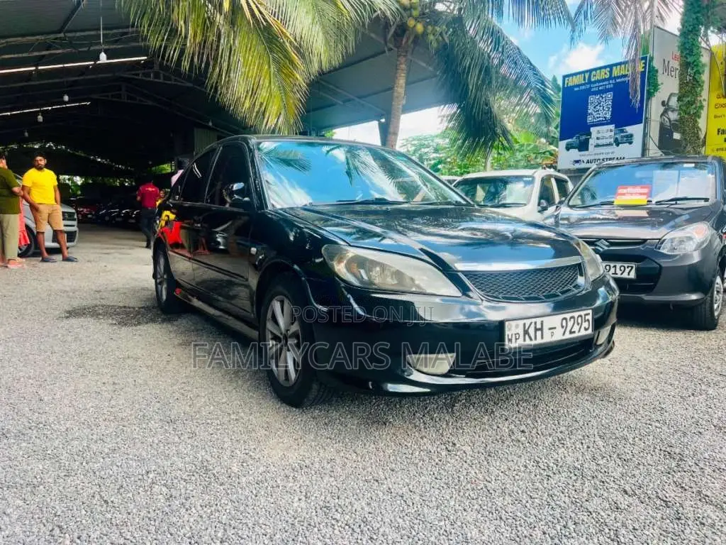 Honda Civic 2004 Car (Used)