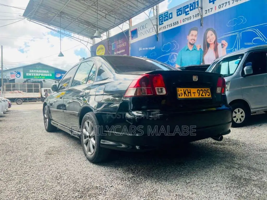 Honda Civic 2004 Car (Used)