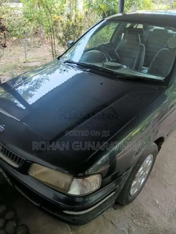 Nissan FB15 2003 Car (Used)