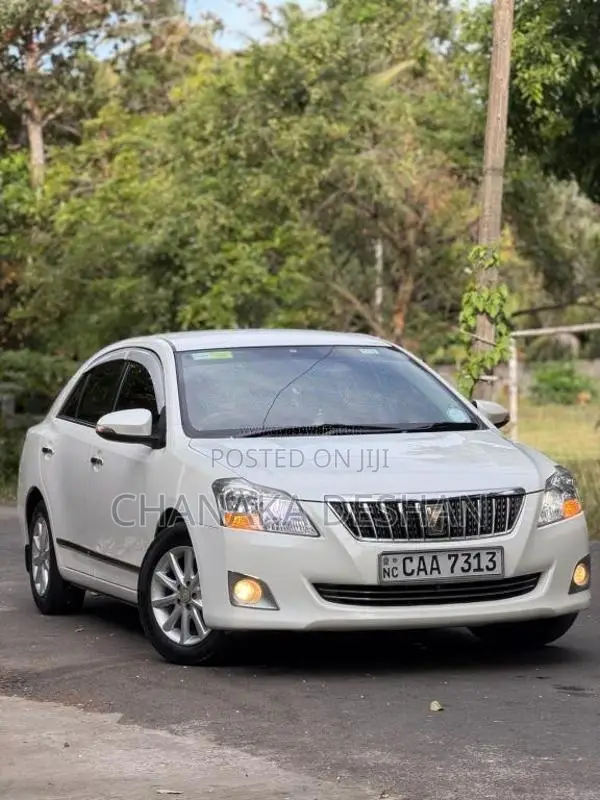 Toyota Premio 2013 Car (Used)