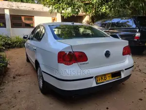 Volkswagen Passat 2006 Car (Used)