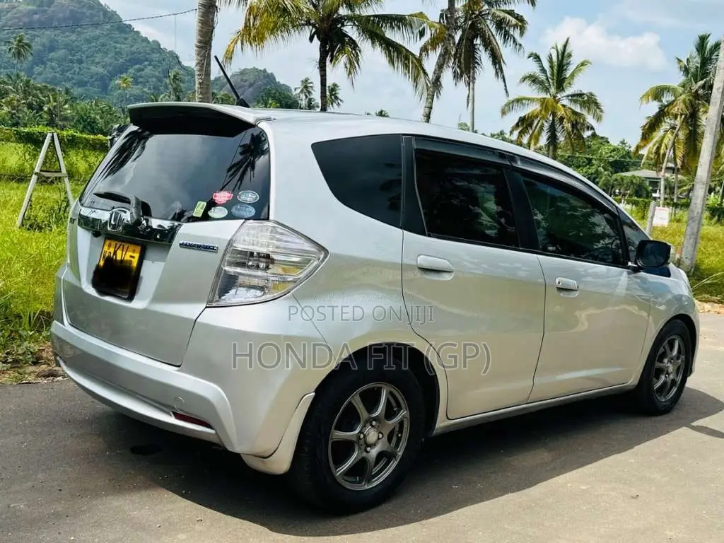Honda FIT GP1 2011 Car (Used)