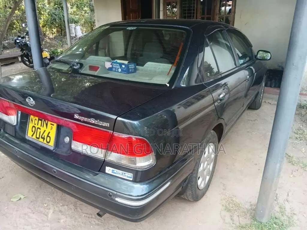 Nissan FB15 2003 Car (Used)