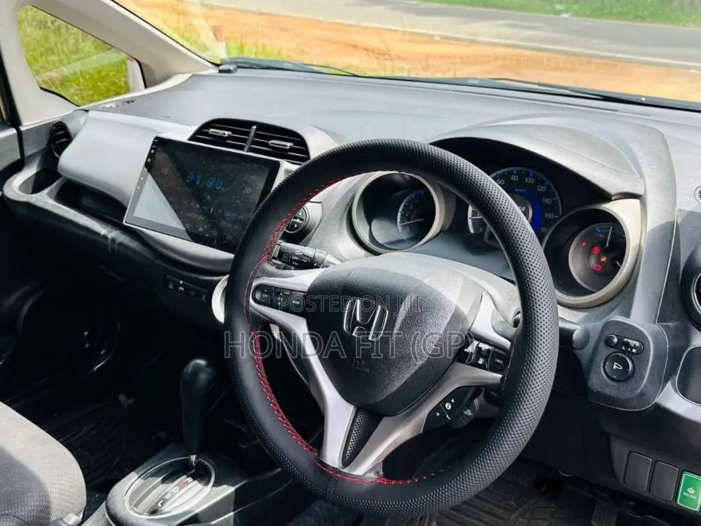 Honda FIT GP1 2011 Car (Used)