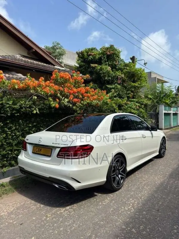 Mercedes-Benz E300 Night Edition 2015 Car (Used)