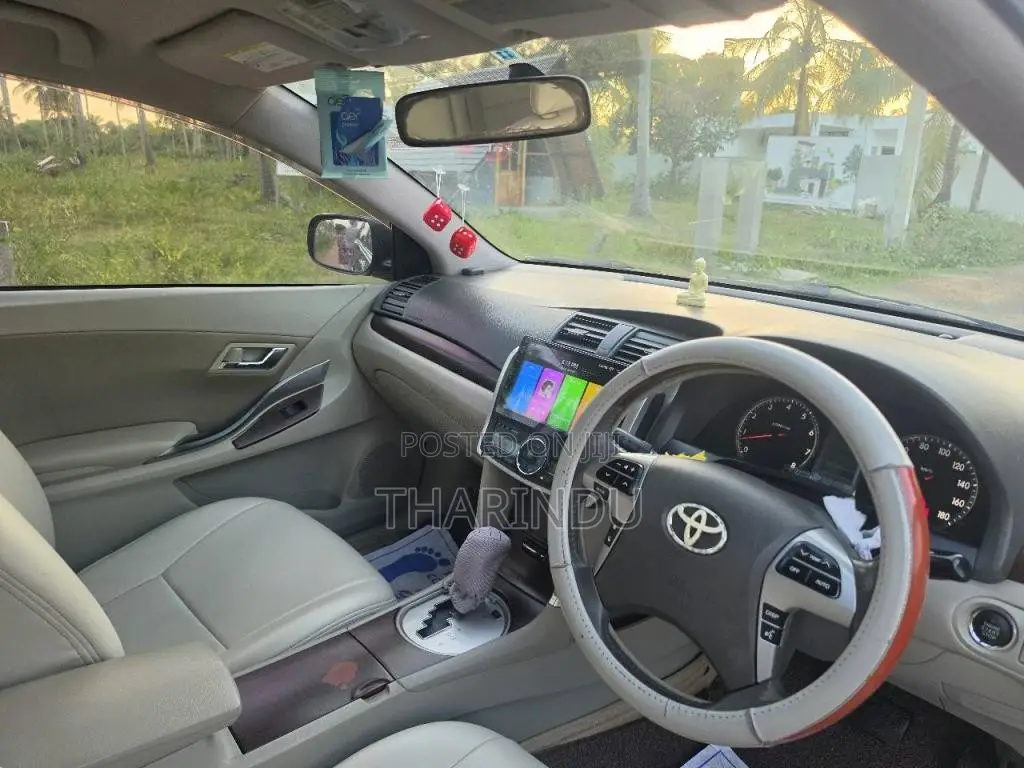 Toyota Premio 2011 Car (Used)