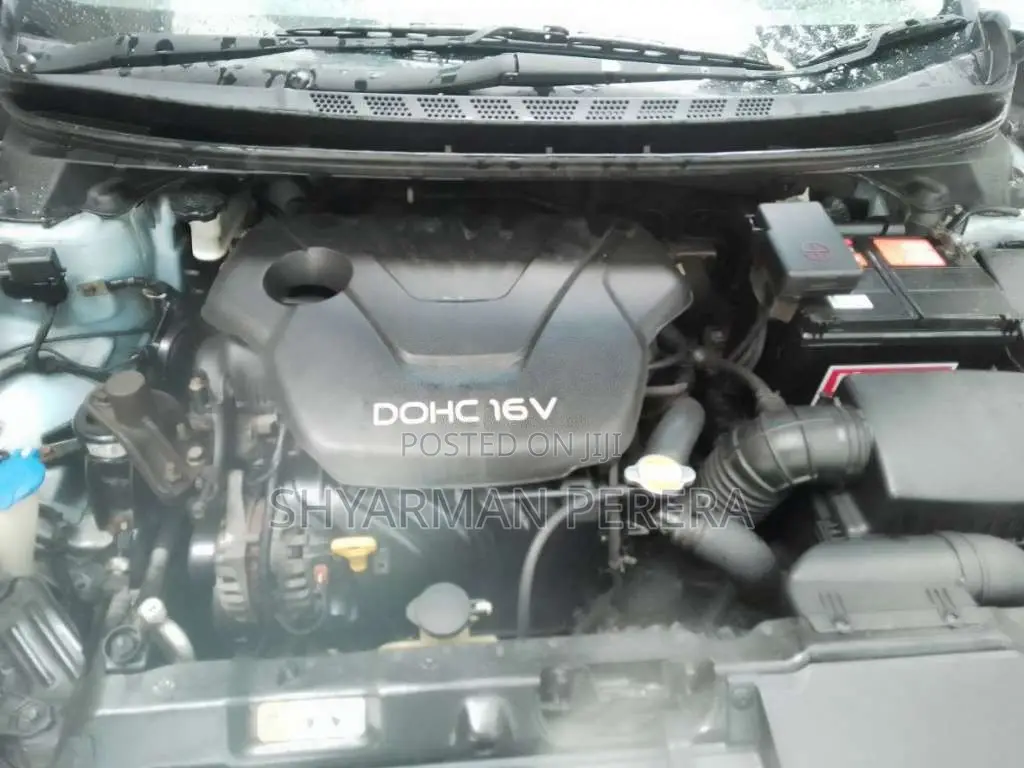 Chrysler Grand Voyager 2004 Car (Used)