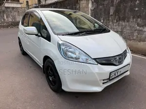 Honda Fit Gp1 2012 Car (Used)