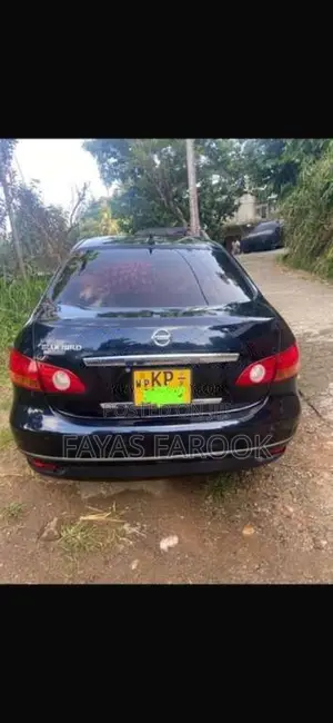 Nissan Bluebird Sylphy G11 2011 Car (Used)