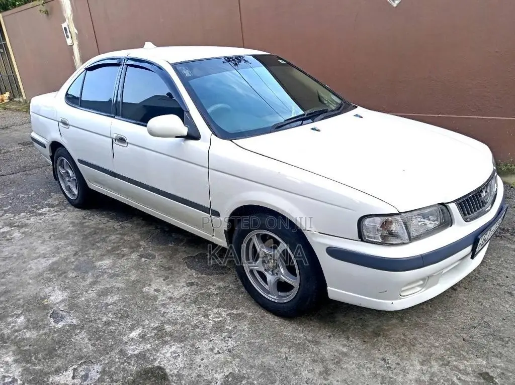 Nissan FB15 1999 Car (Used)