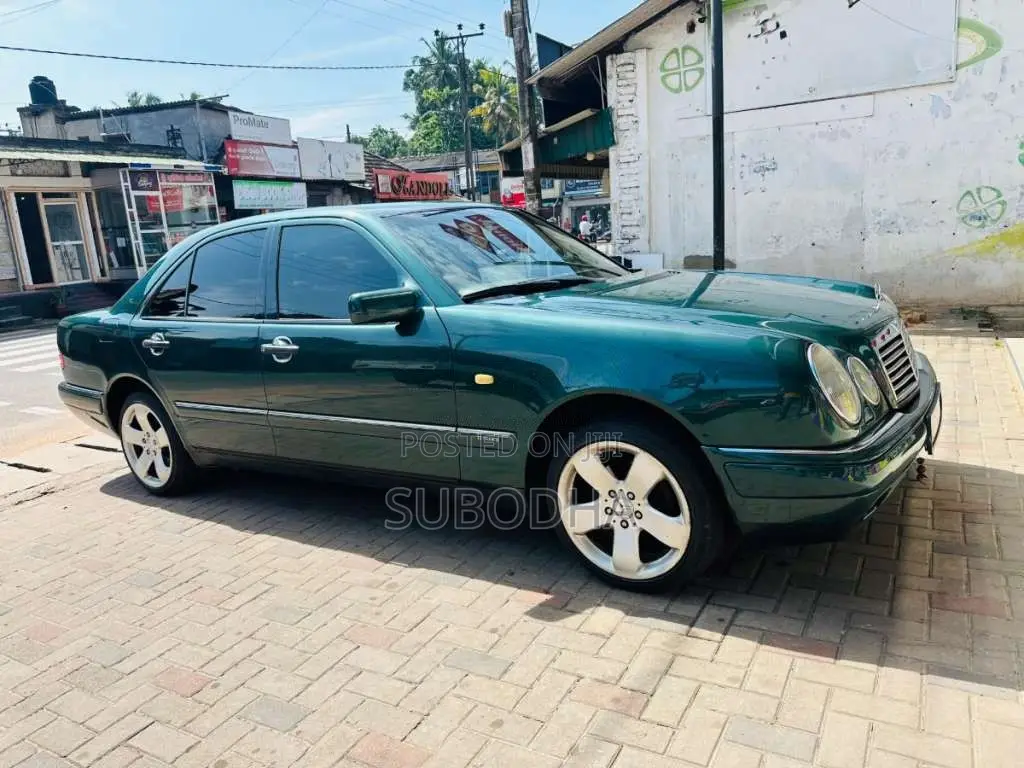 Mercedes-Benz W210 1997 Car (Used)