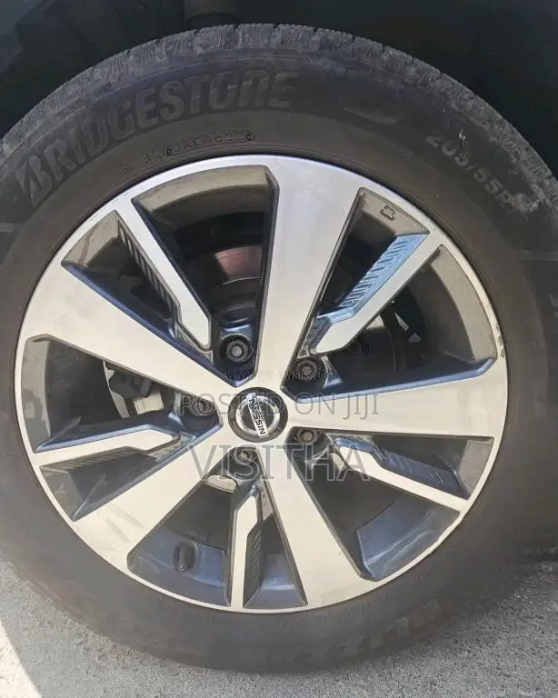 Nissan Leaf Azeo 2014 Car (Used)