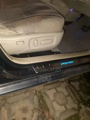 Toyota Premio 260 2013 Car (Used)