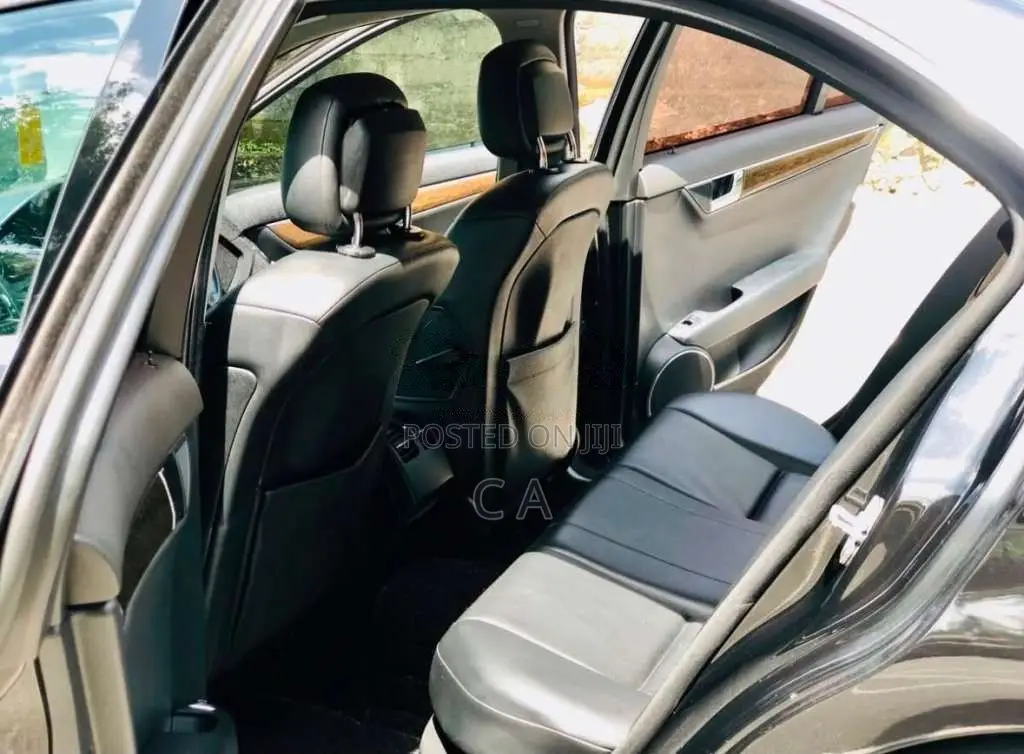 Mercedes-Benz C200 2007 Car (Used)