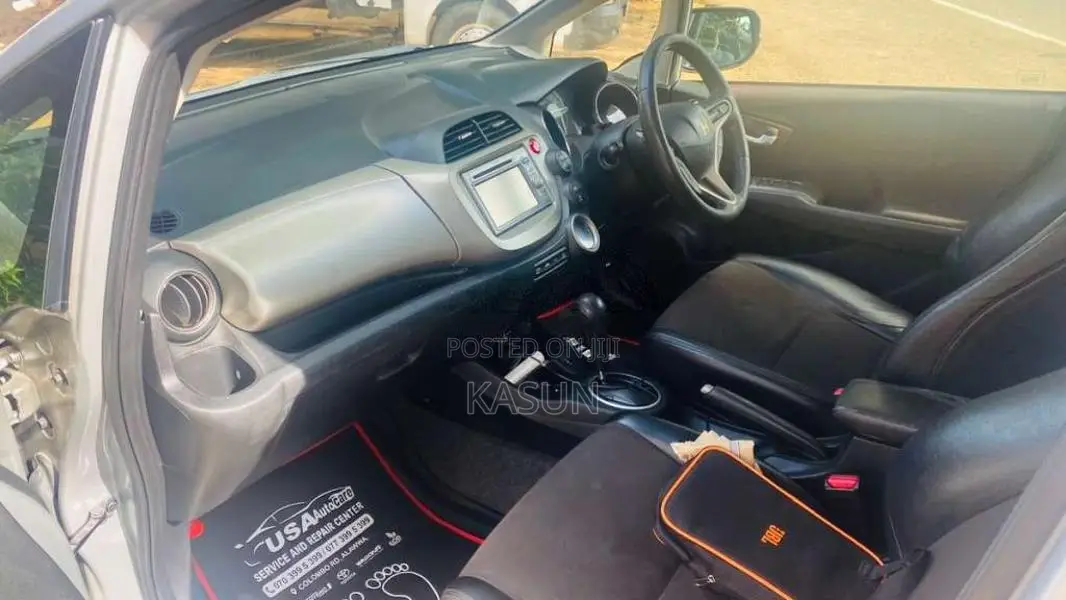 Honda FIT GP1 2013 Car (Used)