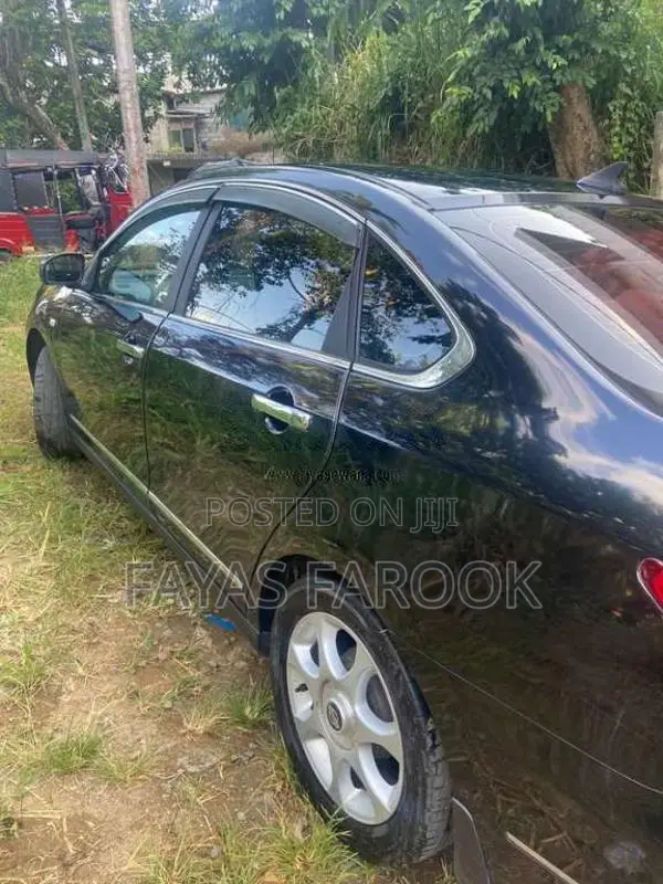 Nissan Bluebird Sylphy G11 2011 Car (Used)
