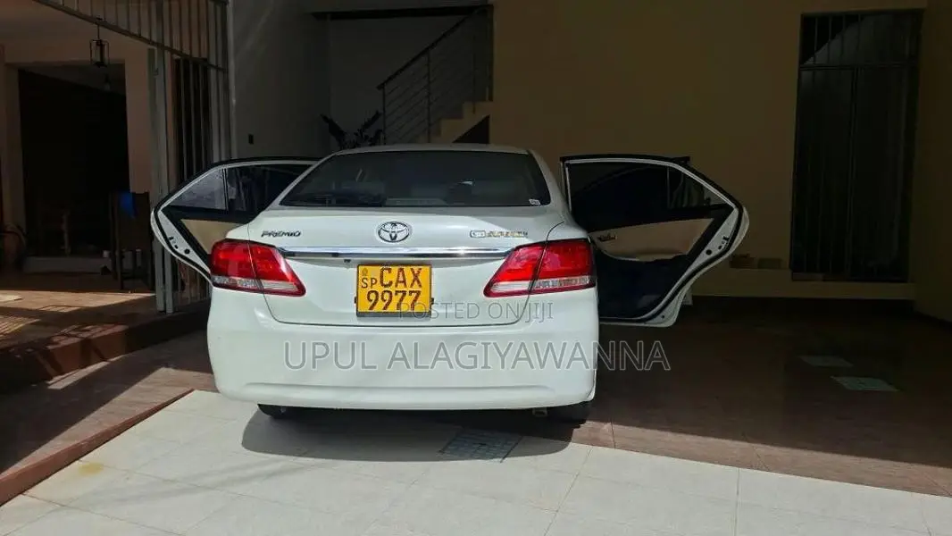 Toyota Premio 2017 Car (Used)