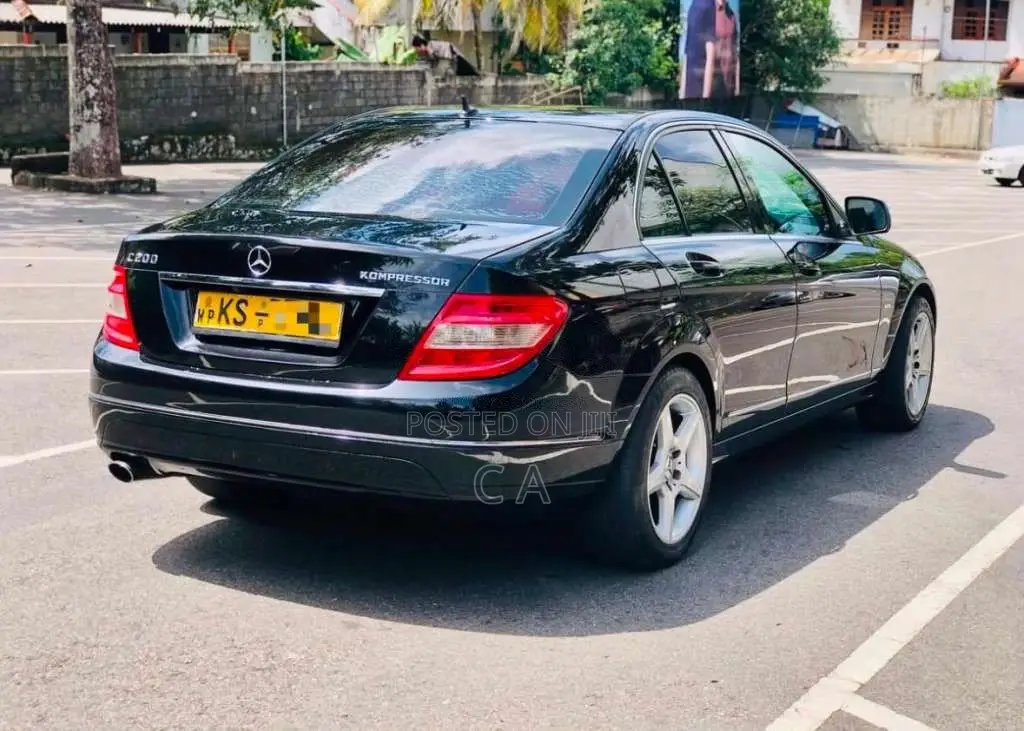 Mercedes-Benz C200 2007 Car (Used)