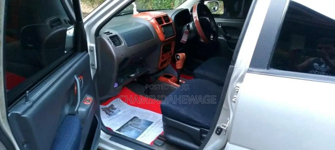 Suzuki Swift 2002 Car (Used)
