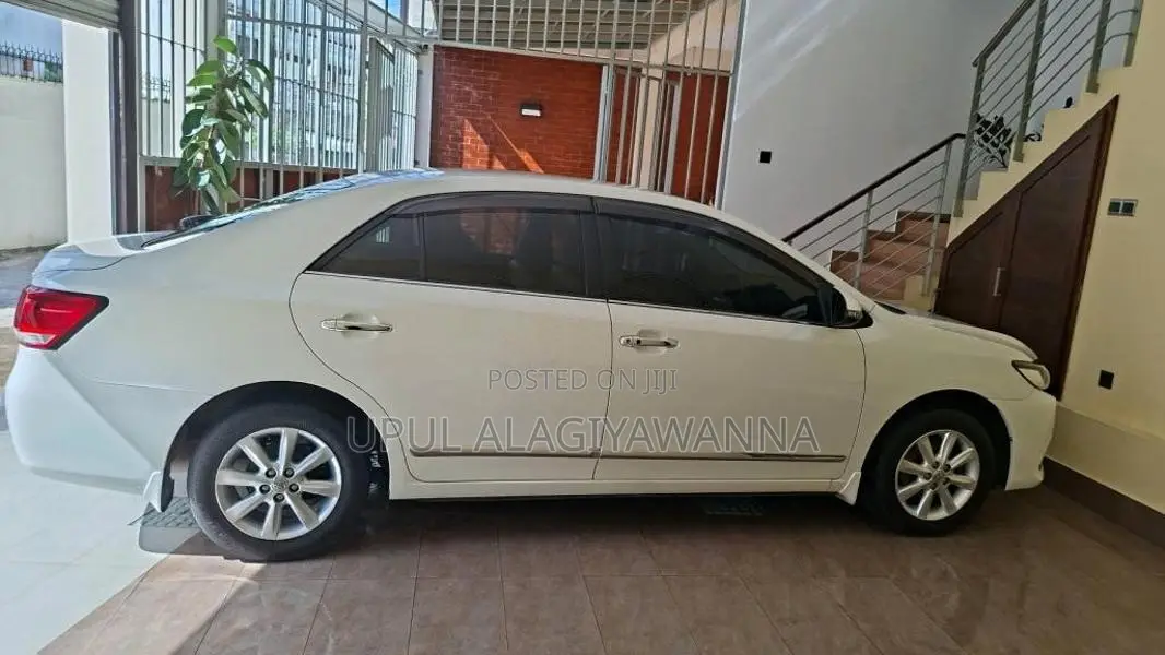 Toyota Premio 2017 Car (Used)