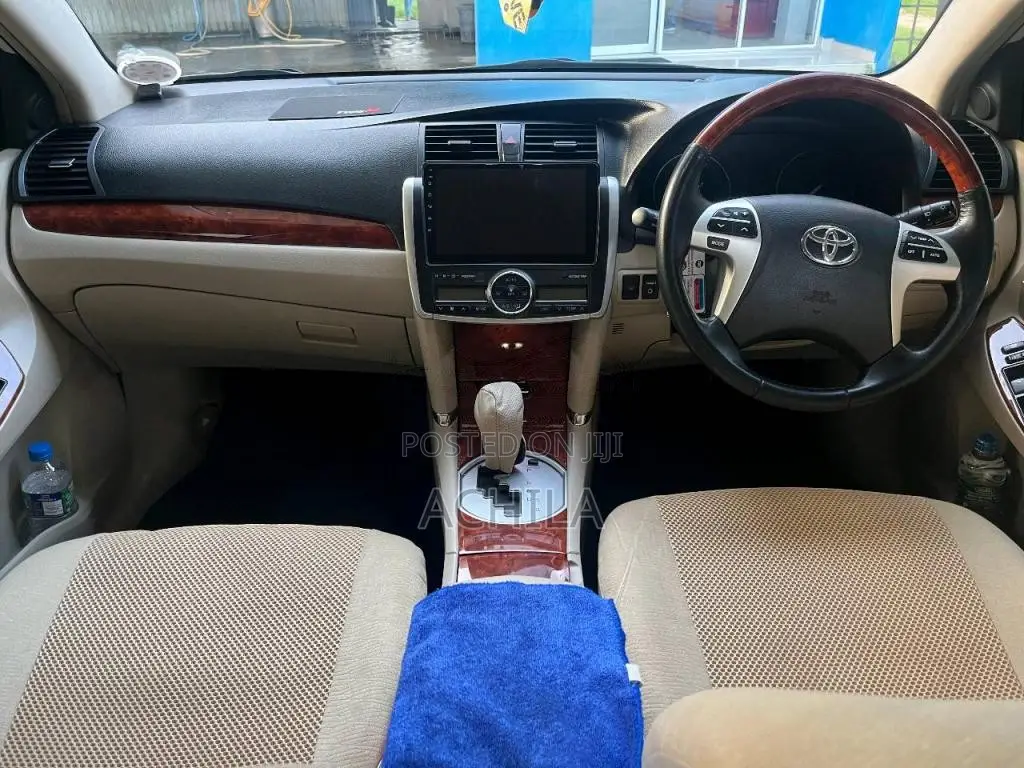 Toyota Allion 2013 Car (Used)