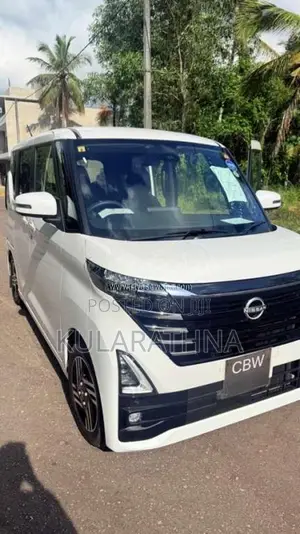 Nissan Roox 2023 Car (Used)