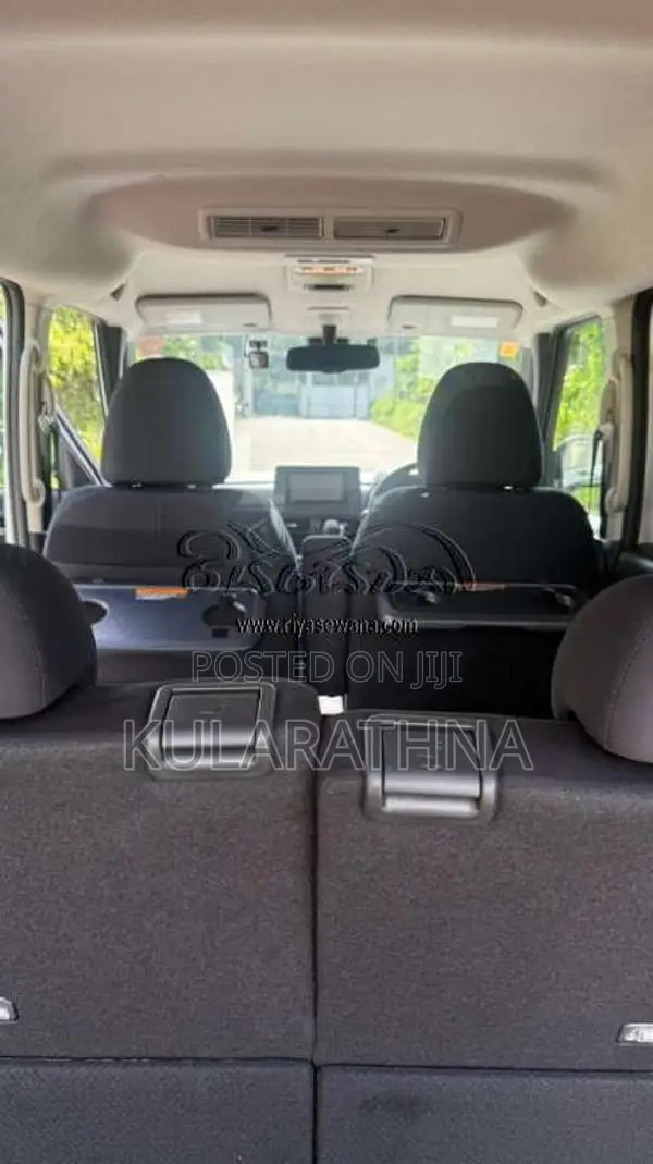 Nissan Roox 2023 Car (Used)