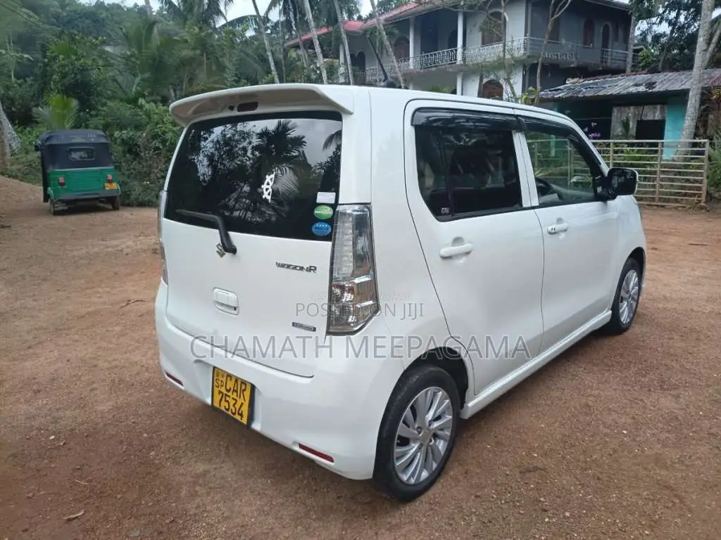 Suzuki Wagon R FZ 2014 Car (Used)