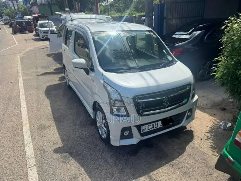 Suzuki Wagon R Stingray 2017 Car (Used)