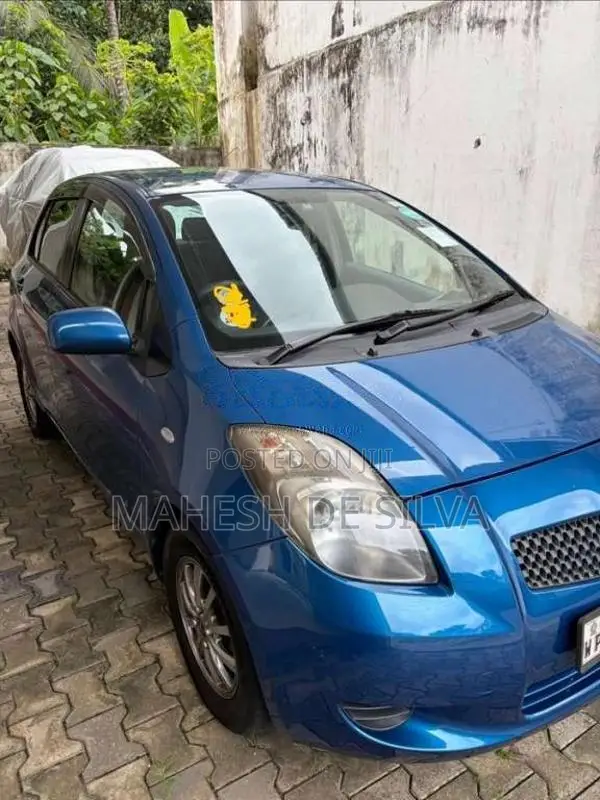 Toyota Vitz 2007 Car (Used)