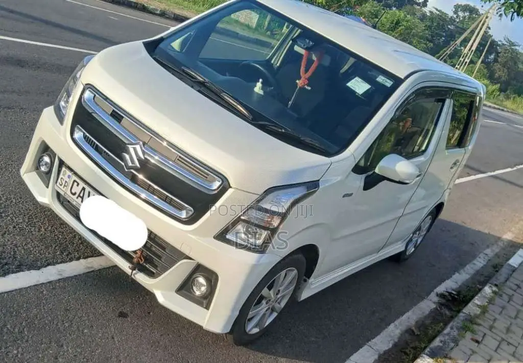 Suzuki Wagon R Stingray 2017 Car (Used)